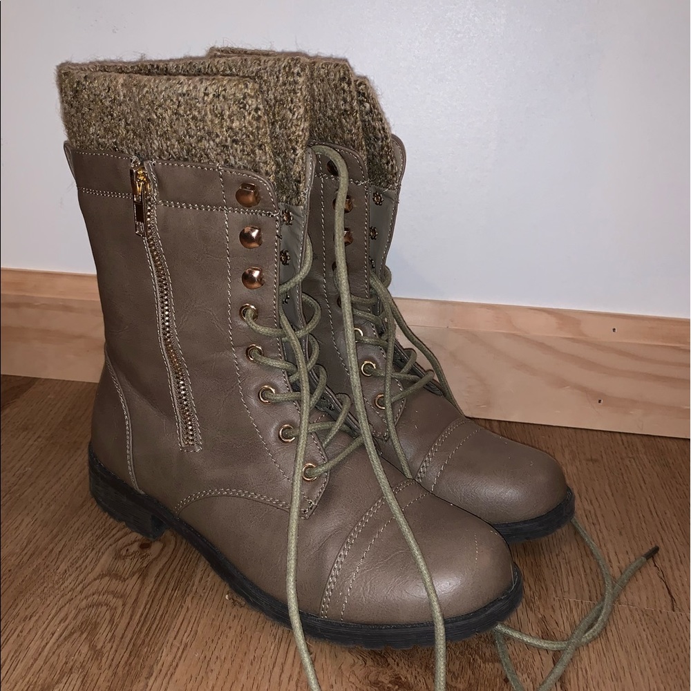 Taupe combat boots